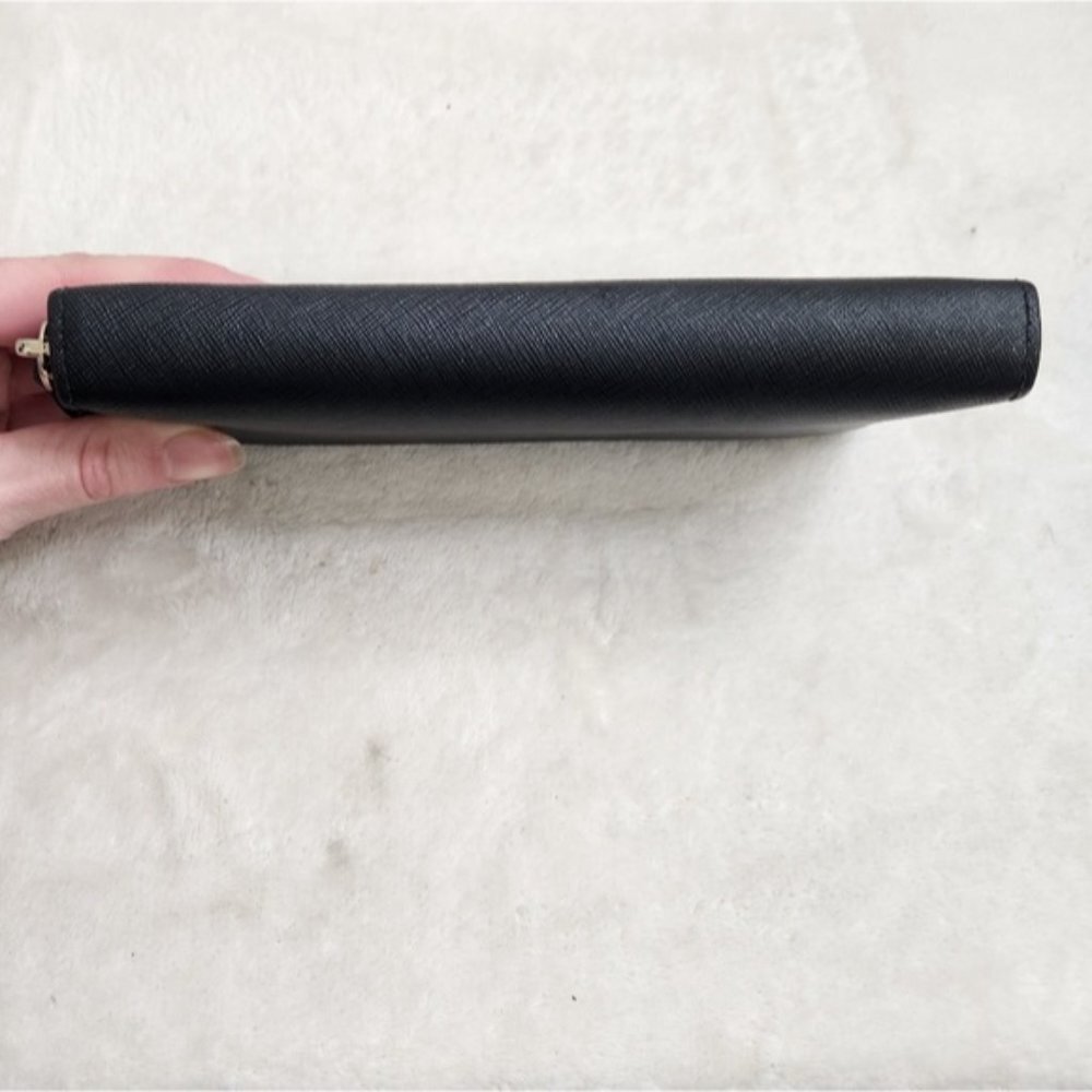 SOLD ๐ Kate Spade Black Leather Continental Zippered Wallet - Picture 8 of 16